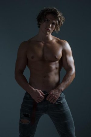 0DAF85DA-035A-423D-8D50-590127347D30.jpg 0DAF85DA-035A-423D-8D50-590127347D30.jpg