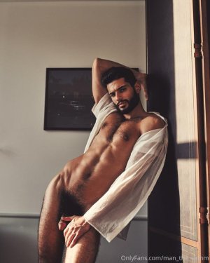 nude EO6X1v-X4AAKhT4.jpg