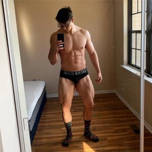 Kevin Hejnas on Instagram_ “These CrossFit-esque workouts seem to be working 🥳 #FlexFrid.jpg