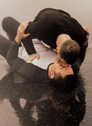 Romantic-couples-photo-shoot-in-the-pouring-rain-Equally-Wed-7.jpg