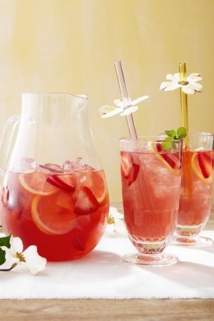 easter cocktails dogwood punch.jpg