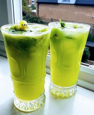 kiwi fruit lemonade.jpg