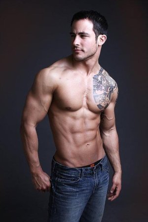 Hott guy of the day 7-21-11_..(Sean Sarantos) - Canasta Records Message Board!.jpg Hott guy of the day 7-21-11_..(Sean Sarantos) - Canasta Records Message Board!.jpg