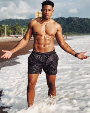 Verão 2020 _ 33 Looks de Moda Praia para você se Inspirar.jpeg.jpg