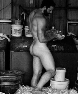 photographed by Paul Freeman 12547511.jpg