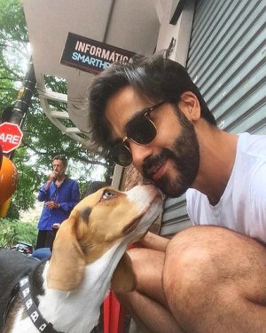 Andre Baliera and Olivia 31556441.jpg