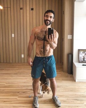 Andre Baliera and Olivia 45580799.jpg