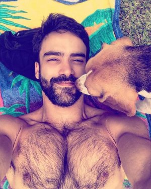 Andre Baliera and Olivia 46811133.jpg