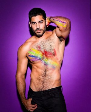 X9Rl1xZ D4O8YPEW4AAx8Rg.jpg