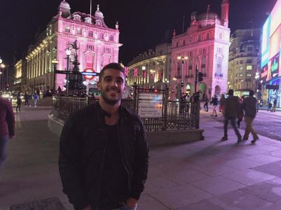 1326932 Piccadilly Circus, London.jpg