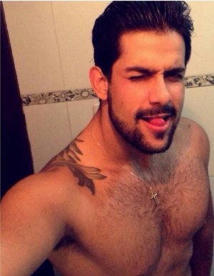 Dani from Lebanon tumblr_nte5xhufyT1ue9kf0o1_1280.jpg