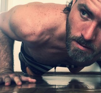 Erik Hayser-Captura-de-pantalla.jpg