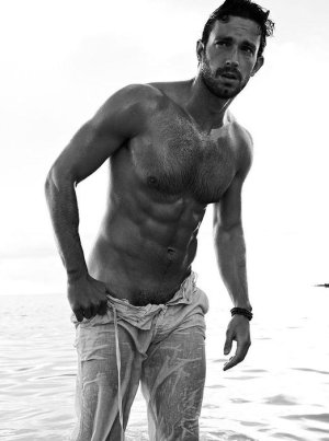 Matt Raimo by danny-cardozo-photography-washed-ashore-2a.jpg