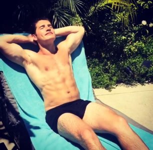 Gregg Sulkin.jpeg.jpg Gregg Sulkin.jpeg.jpg