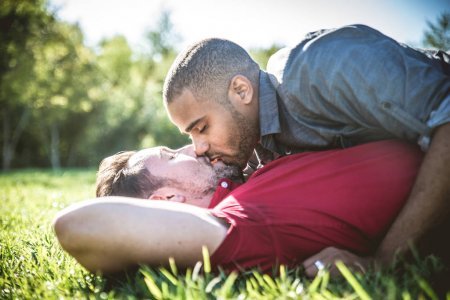 depositphotos_131188632-stock-photo-homosexual-couple-at-romantic-date.jpg