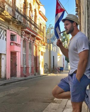 51026397 Cuba. La Habana Vieja.jpg