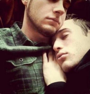 137f88c818ba5e546aaeaa14d72a4818--gay-couple-happy-couples.jpg