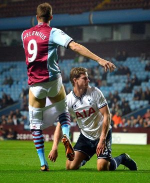 NICKLAS HELENIUS.jpg