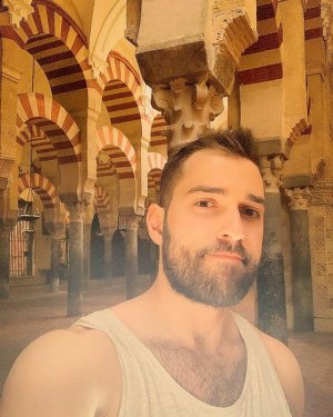 67127630 Mezquita de Córdoba.jpg