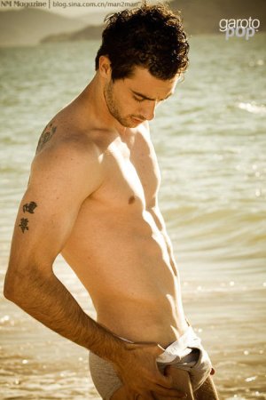 bruno gomes 4ae6518d45261395d2325.jpg