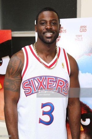 actor-lance-gross-hosts-a-private-screening-of-the-angry-birds-movie-picture-id531430312.jpg