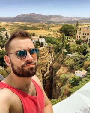 73398034 views of Ronda, Spain.jpg