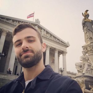 Gruss Gott, Vienna, Austria.jpg