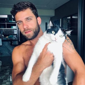 Robert Simoni 49745806.jpg