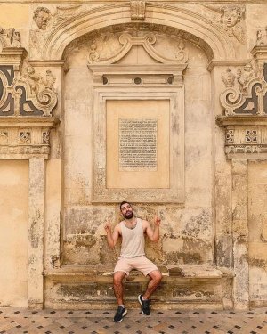 68716524 Catedral de Sevilla.jpg