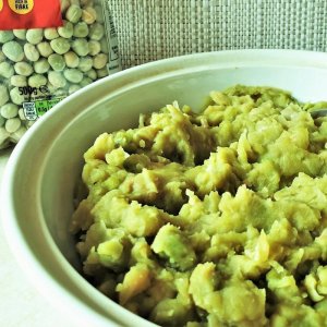 british-mushy-peas-1a.jpg