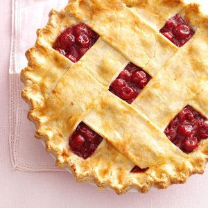 Tart-Cherry-Lattice-Pie_exps26504_TH2847295C03_01_7bC_RMS-1-696x696.jpg