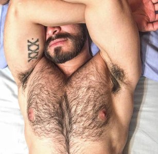 DtQbFFsVAAE2HuW mKbVIf3rd9Y.jpg