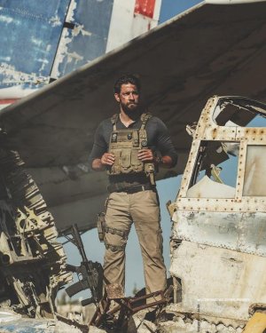 13 Hours The Secret Soldiers of Benghazi 51616699.jpg