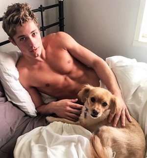 mrdog 14 .jpg mrdog 14 .jpg