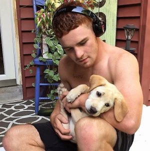 mrdog 13 .jpg mrdog 13 .jpg