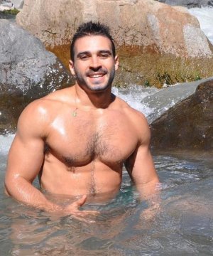 Chile. Santuario de la Naturaleza Cascada de las Ánimas.jpg