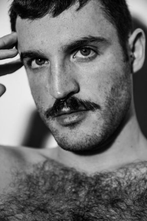 bw tumblr_orc3xg1eNI1tnt9geo1_1280.jpg