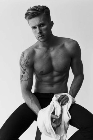 5a7d1f03e589f75938b558e3ae4b9a0a.jpg 5a7d1f03e589f75938b558e3ae4b9a0a.jpg