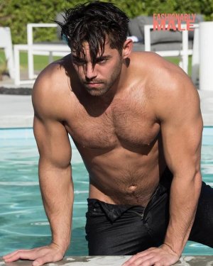 Ian Utterback black jeans 2.jpg