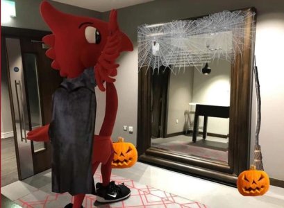 Mighty Red 123060561.jpg