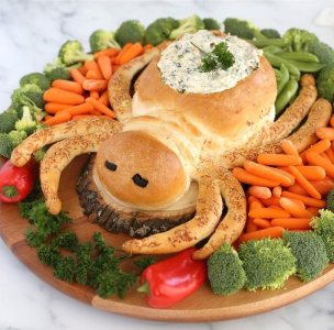 spider bread dip bowl.jpg