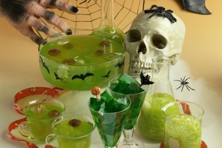 halloween-party-drinks.jpg