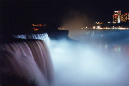 Niagara%20Falls%20Festival%20of%20Lights.jpg