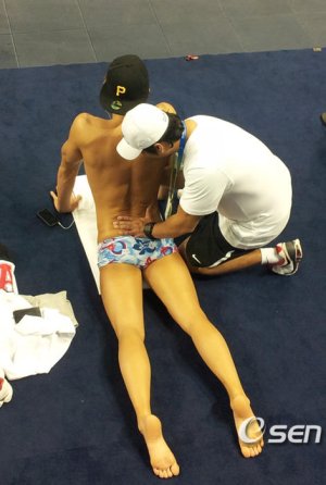 r6Jtmej.jpg r6Jtmej.jpg