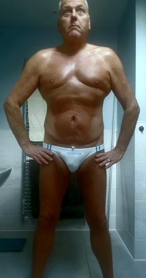 20201124_202458 (002).jpg