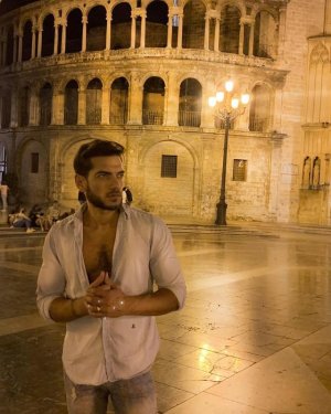 70645451 Valencia, España.jpg