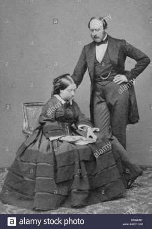 portrait-of-queen-victoria-and-albert-prince-consort-HCGDBT.jpg