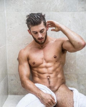 towel 53517959.jpg