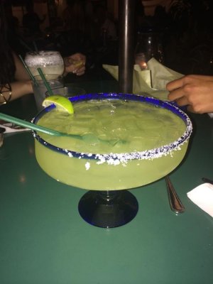 huge margarita.jpg