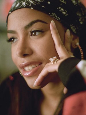 Aaliyah_Dana_Haughton_02_(cropped).jpg